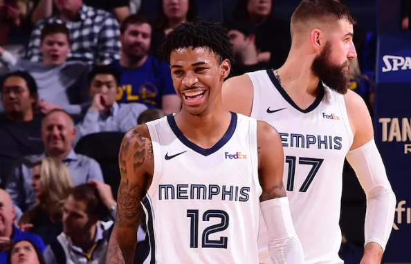  莫兰特伤愈复出灰熊大胜马刺止住连败颓势  